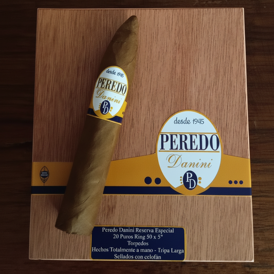 Torpedo Caja con 20 puros Linea Reserva Especial Capa Clara